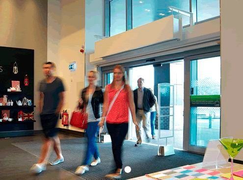 Reparación de cortinas de aire industrial en Madrid