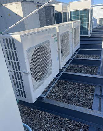 Instalación de cortinas de aire